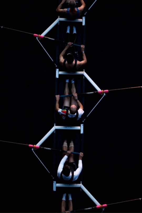 Водные виды спорта: как начать заниматься и что выбрать? Обзор популярных водных видов спорта и их преимуществ