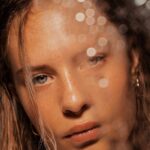 Вредные привычки, которые портят вашу кожу: как избежать их для здорового и красивого лица