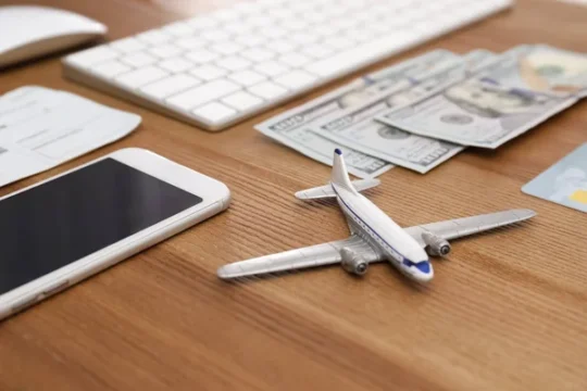 Как дешево купить авиабилеты: советы и лайфхаки